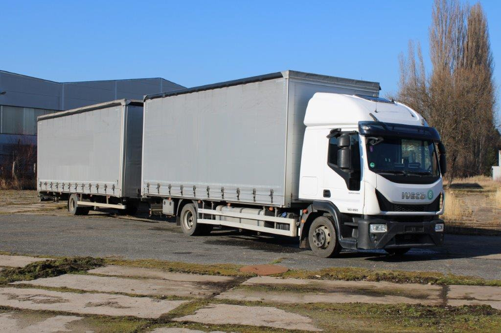 Iveco Eurocargo 120E250 - משאית וילונות צד: תמונה 1 Iveco Eurocargo 120E250 - משאית וילונות צד: תמונה 1