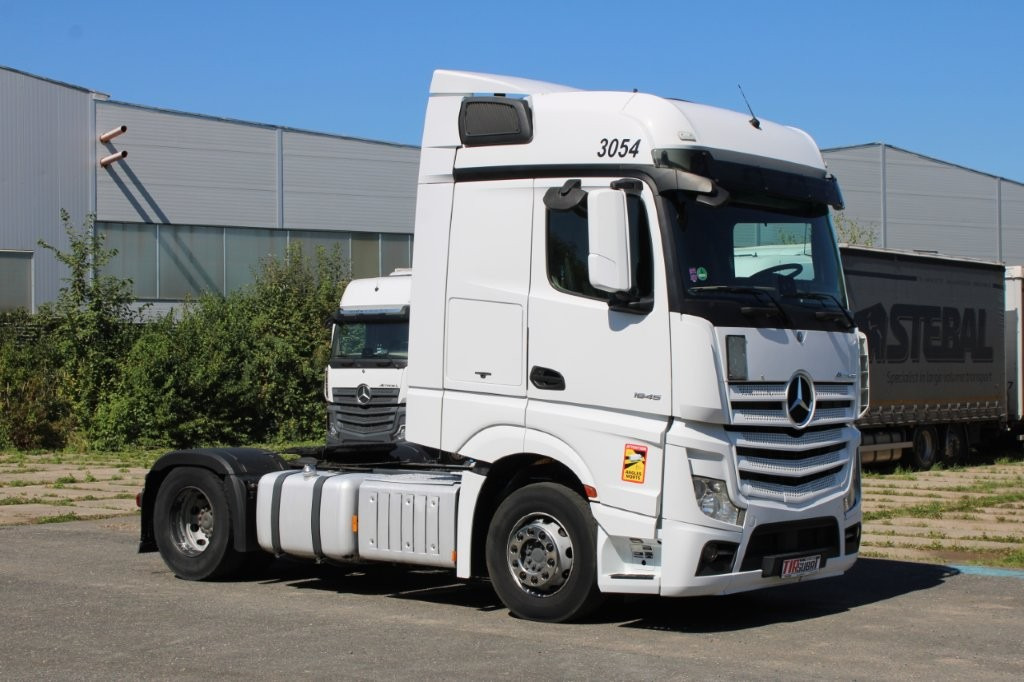 Mercedes-Benz ACTROS 1845 - יחידת טרקטור: תמונה 2 Mercedes-Benz ACTROS 1845 - יחידת טרקטור: תמונה 2