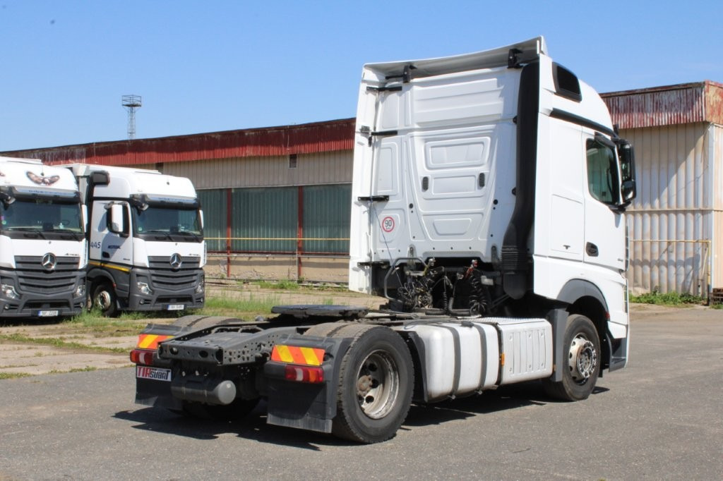 Mercedes-Benz ACTROS 1845 - יחידת טרקטור: תמונה 3 Mercedes-Benz ACTROS 1845 - יחידת טרקטור: תמונה 3