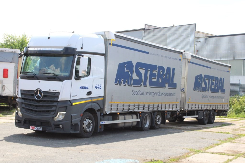 Mercedes-Benz Actros 2542 NAVIGACE + PANAV TVK 18 M (8,20m x 2,4 - משאית וילונות צד, קרון נגרר עם וילונות צד: תמונה 2 Mercedes-Benz Actros 2542 NAVIGACE + PANAV TVK 18 M (8,20m x 2,4 - משאית וילונות צד, קרון נגרר עם וילונות צד: תמונה 2