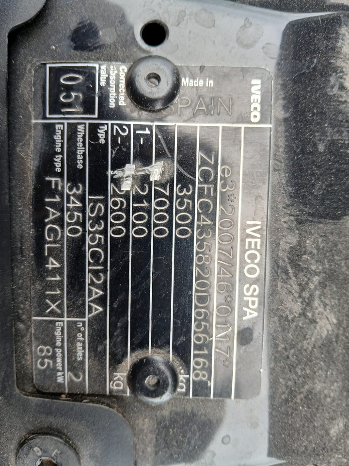 IVECO DAILY 35-120 - משאית מנוף: תמונה 2 IVECO DAILY 35-120 - משאית מנוף: תמונה 2