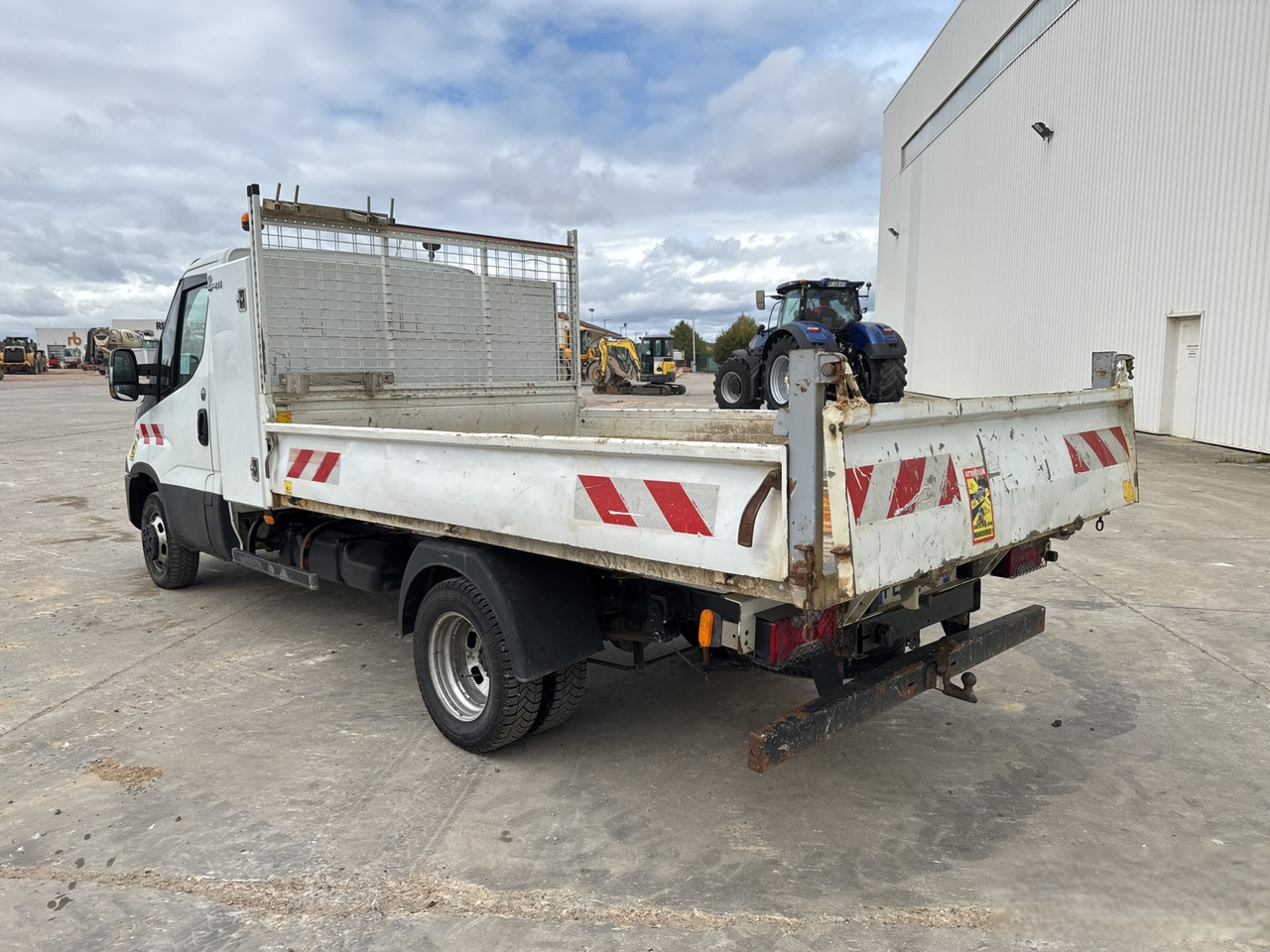 IVECO DAILY 35-150 - כלי רכב מסחרי מזהיר: תמונה 3 IVECO DAILY 35-150 - כלי רכב מסחרי מזהיר: תמונה 3