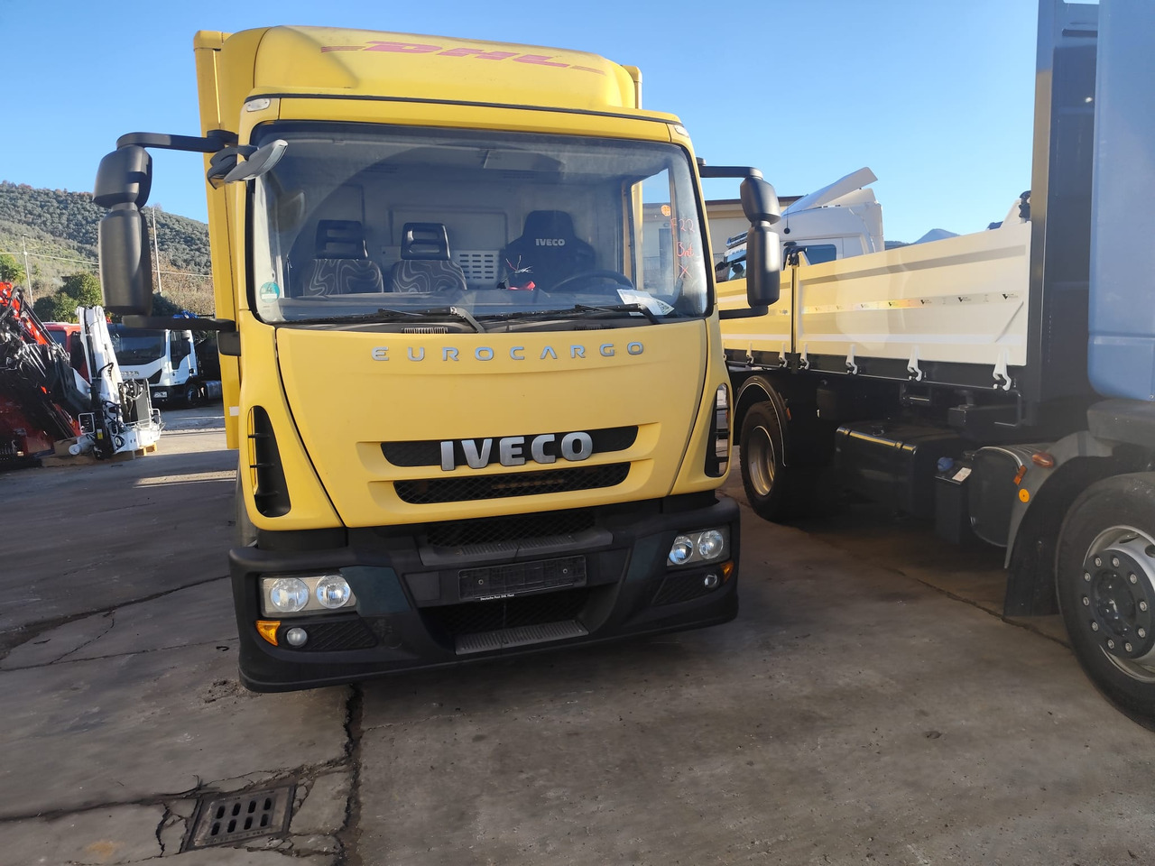 IVECO EUROCARGO 120E28P - משאית עם שלדת תא: תמונה 5 IVECO EUROCARGO 120E28P - משאית עם שלדת תא: תמונה 5