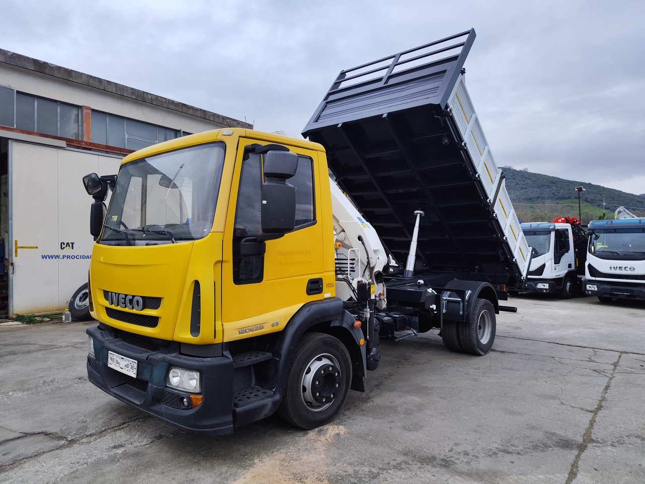 משאית מנוף IVECO EUROCARGO 120E28P: תמונה 18