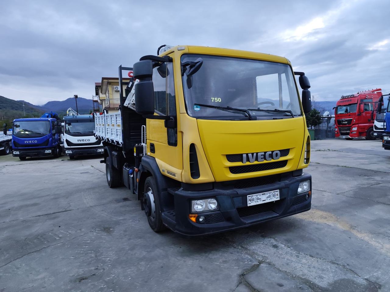 משאית מנוף IVECO EUROCARGO 120E28P: תמונה 50