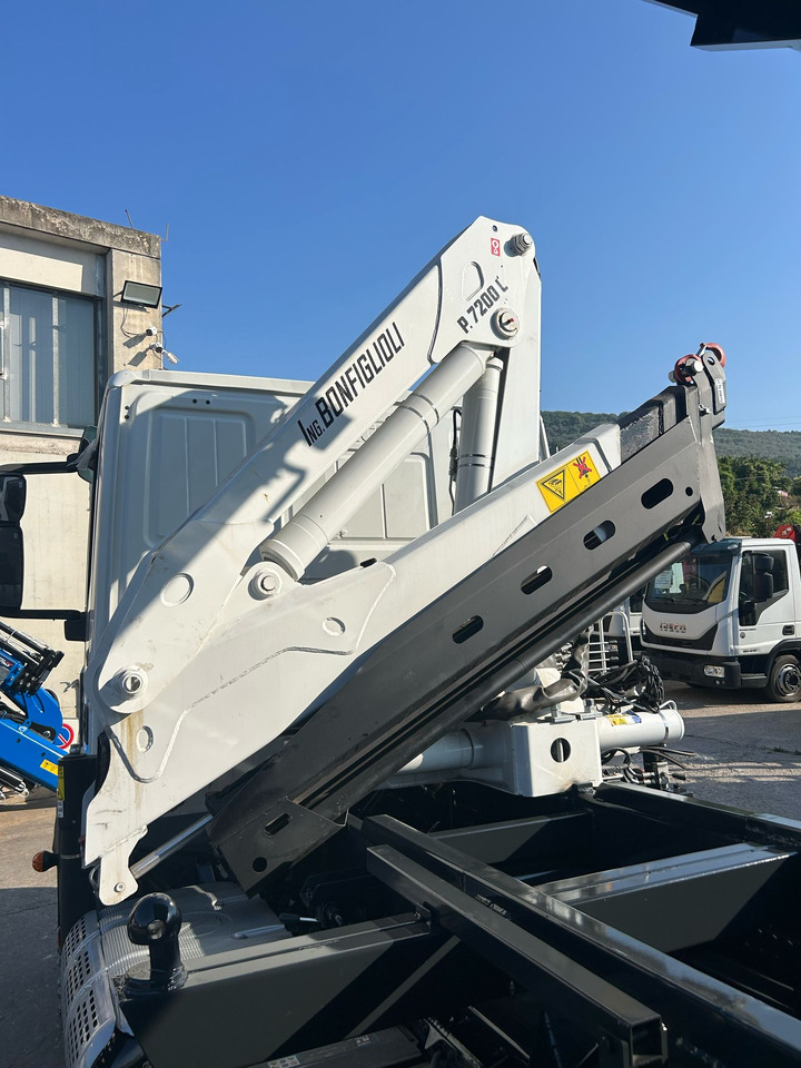 משאית מנוף IVECO EUROCARGO 140-250: תמונה 8