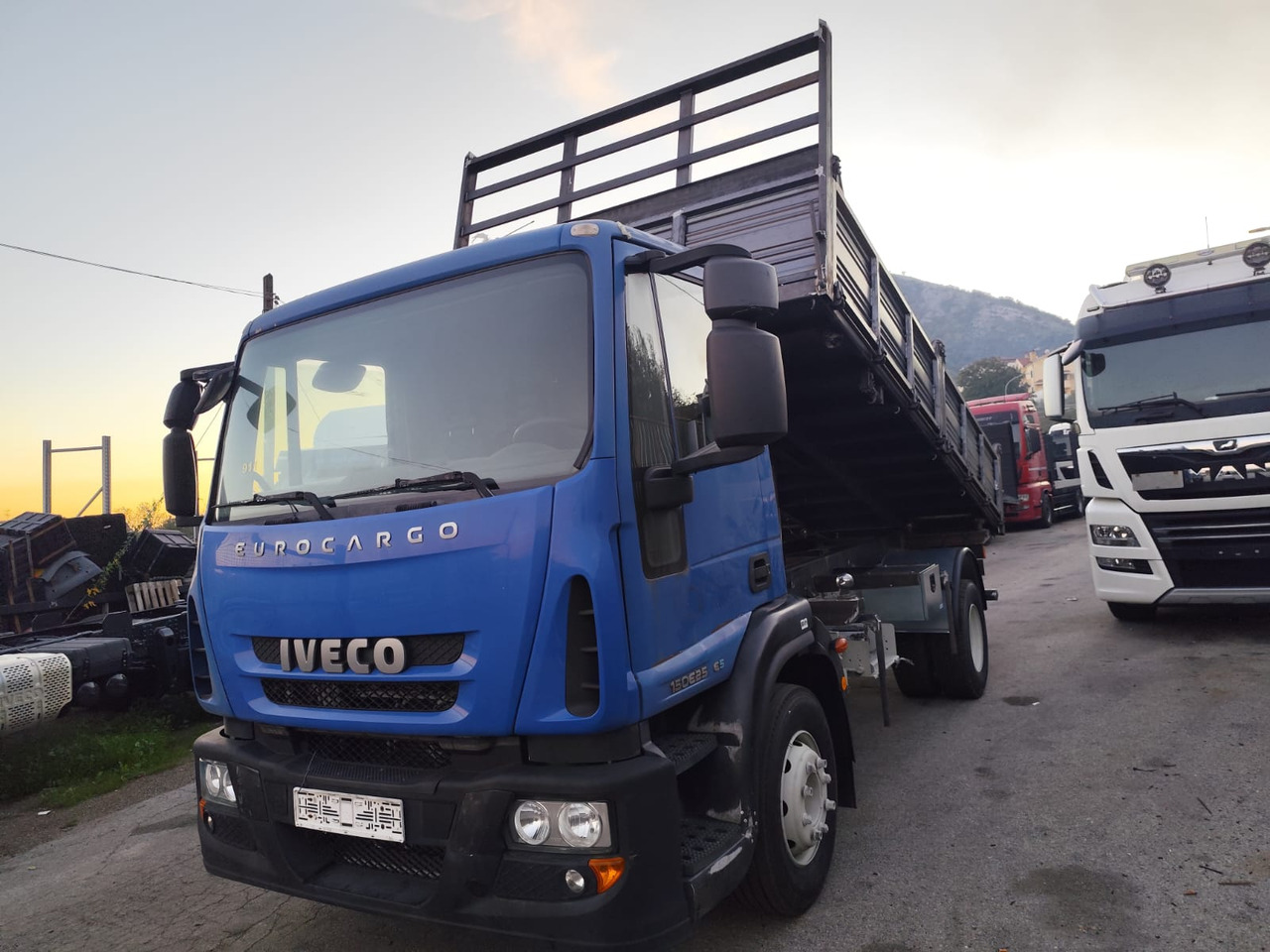 IVECO EUROCARGO 150E25 - מזהיר: תמונה 1 IVECO EUROCARGO 150E25 - מזהיר: תמונה 1