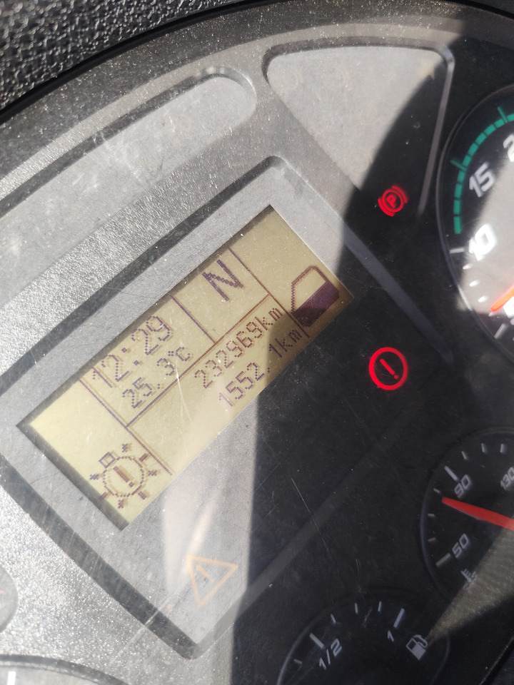IVECO EUROCARGO 160-280 - מזהיר, משאית מנוף: תמונה 4 IVECO EUROCARGO 160-280 - מזהיר, משאית מנוף: תמונה 4