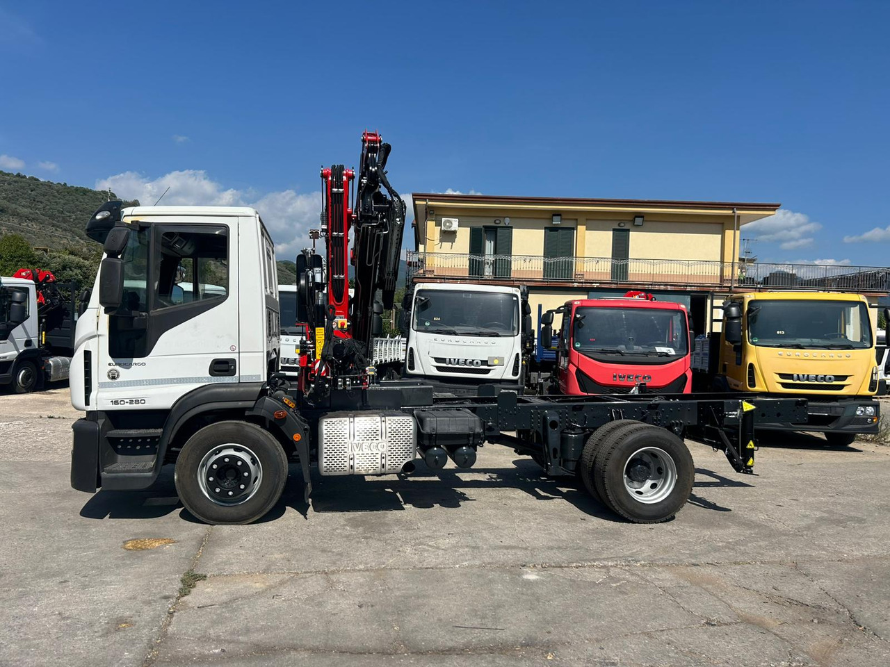 IVECO EUROCARGO 160-280 - משאית מנוף, משאית מנוף: תמונה 2 IVECO EUROCARGO 160-280 - משאית מנוף, משאית מנוף: תמונה 2