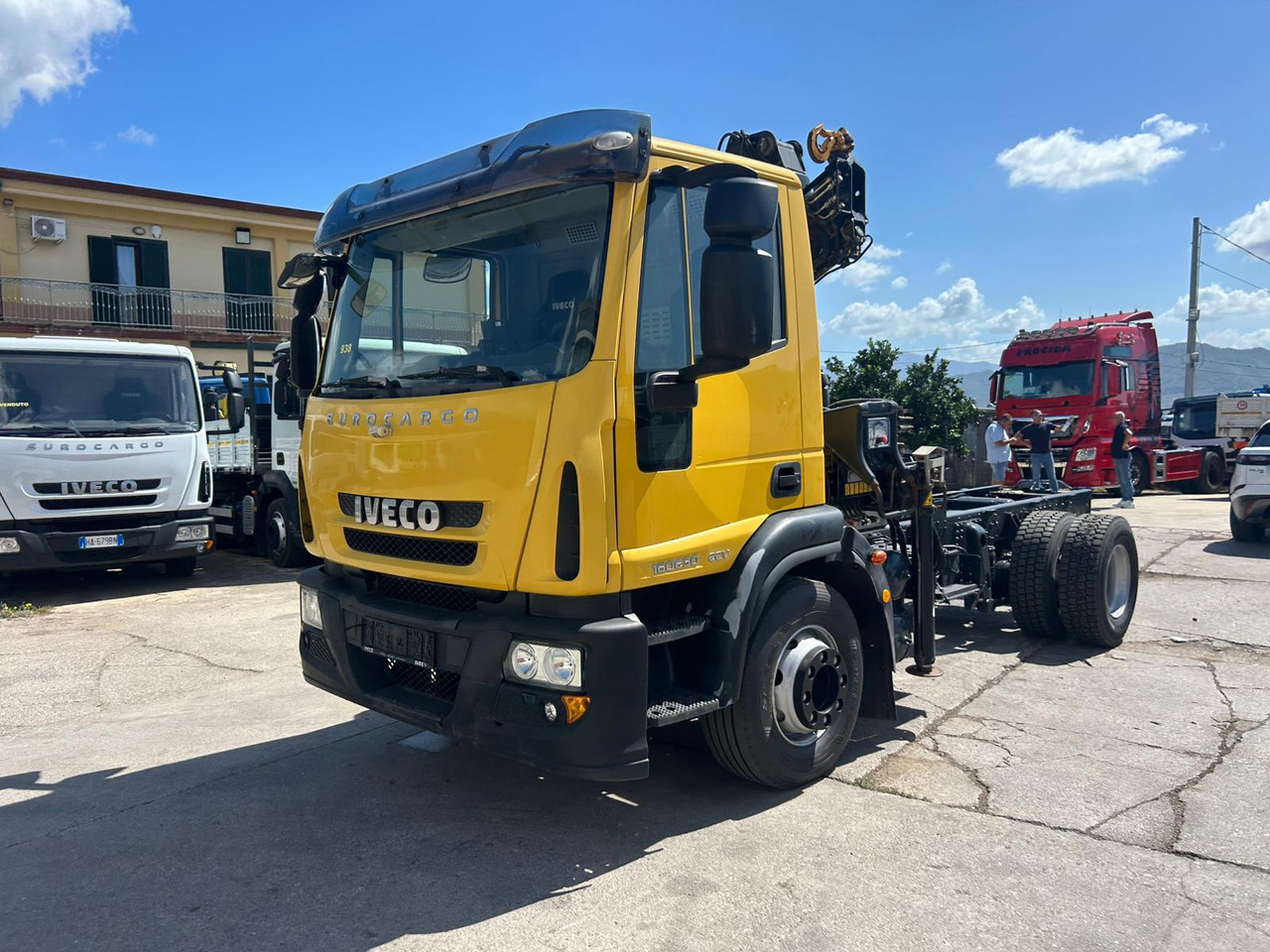 IVECO EUROCARGO 160E30 - משאית מנוף: תמונה 1 IVECO EUROCARGO 160E30 - משאית מנוף: תמונה 1