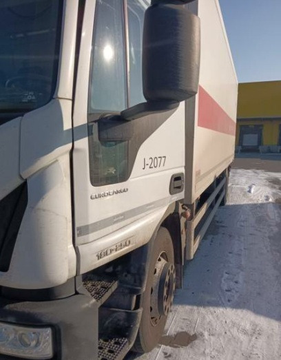 IVECO EUROCARGO 180-250 - משאית עם שלדת תא, משאית מנוף: תמונה 2 IVECO EUROCARGO 180-250 - משאית עם שלדת תא, משאית מנוף: תמונה 2