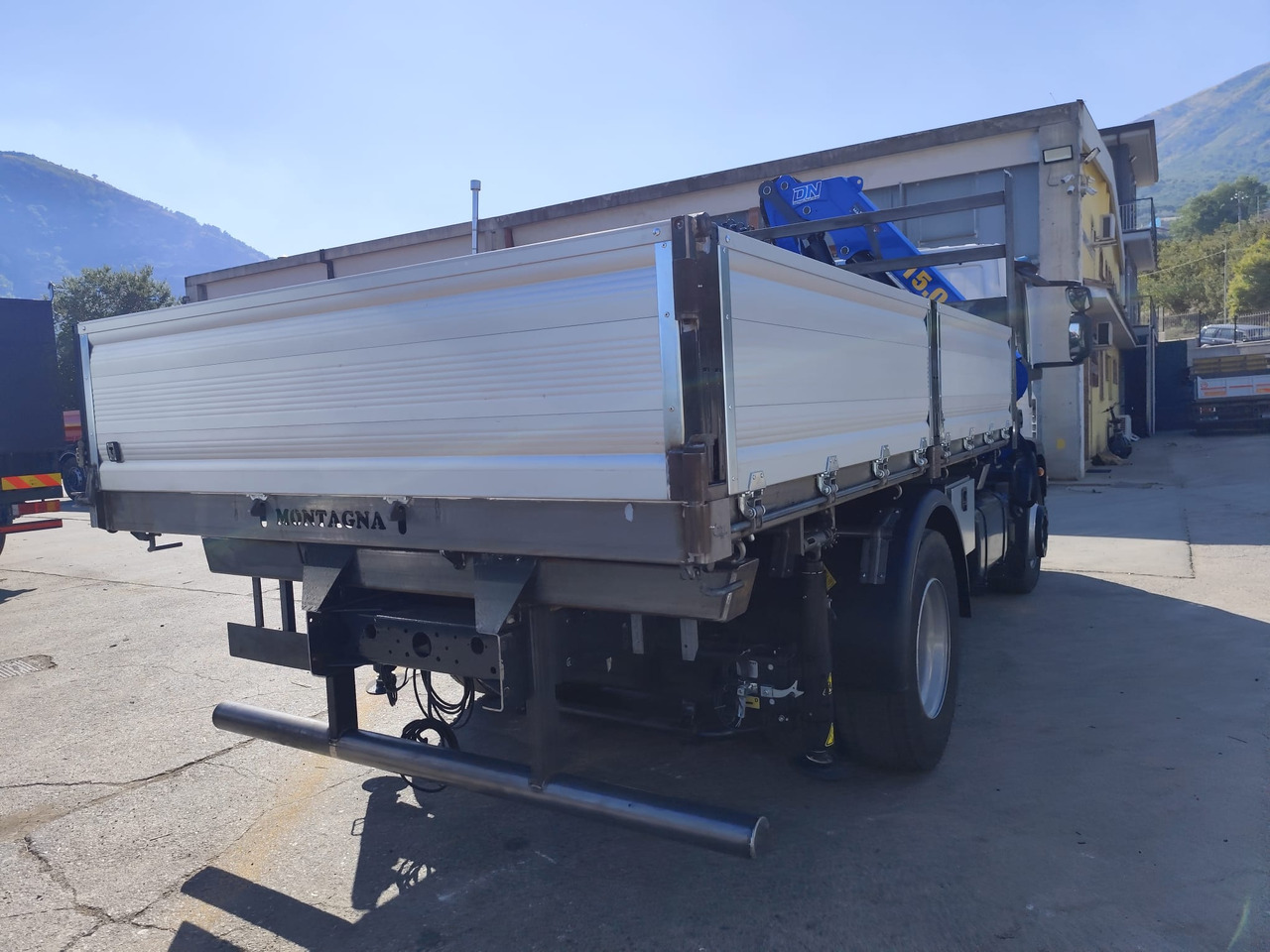 IVECO EUROCARGO 180-320 - משאית מנוף: תמונה 5 IVECO EUROCARGO 180-320 - משאית מנוף: תמונה 5