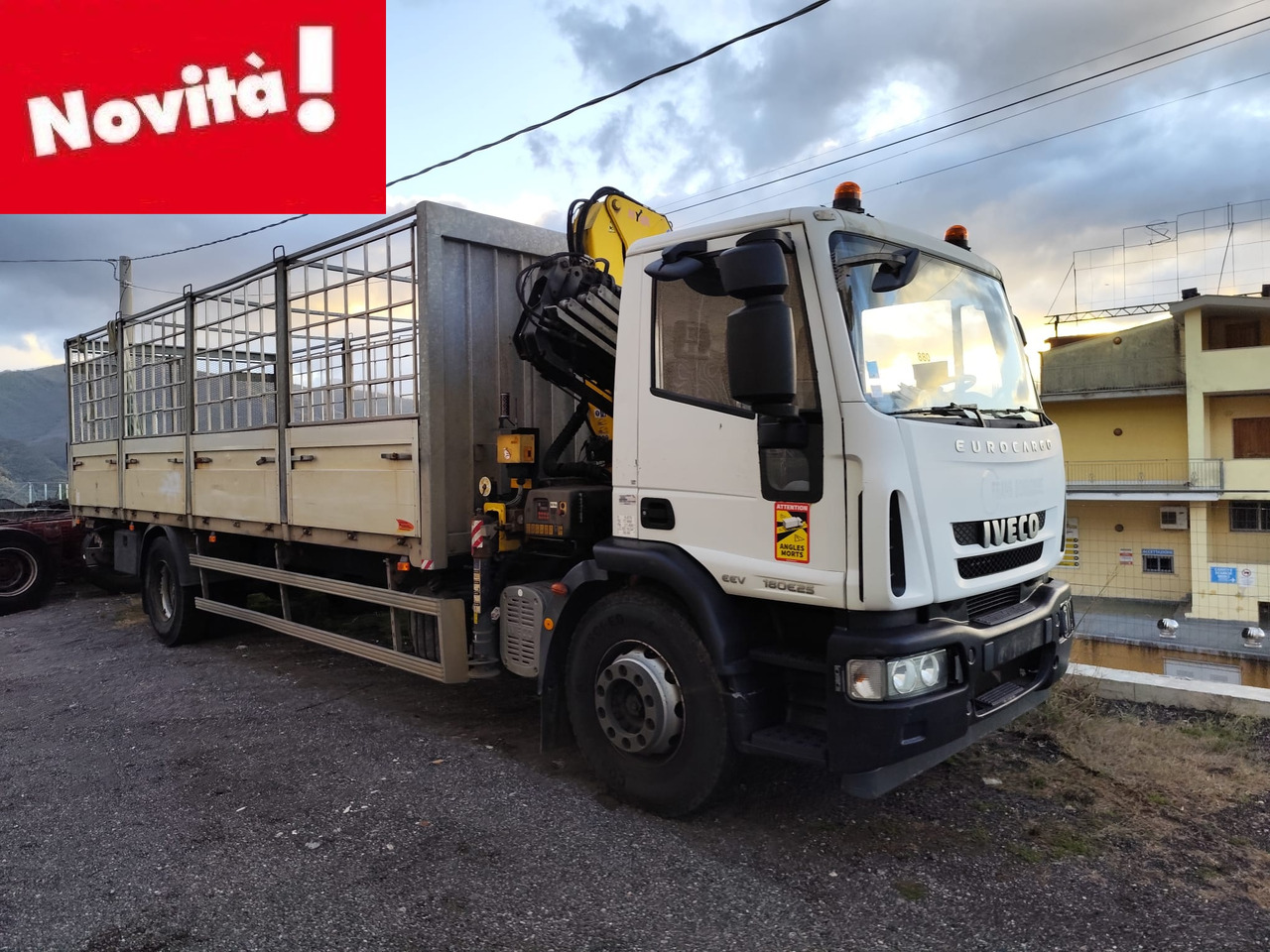 IVECO EUROCARGO 180E25 - משאית מנוף, משאית מנוף: תמונה 1 IVECO EUROCARGO 180E25 - משאית מנוף, משאית מנוף: תמונה 1