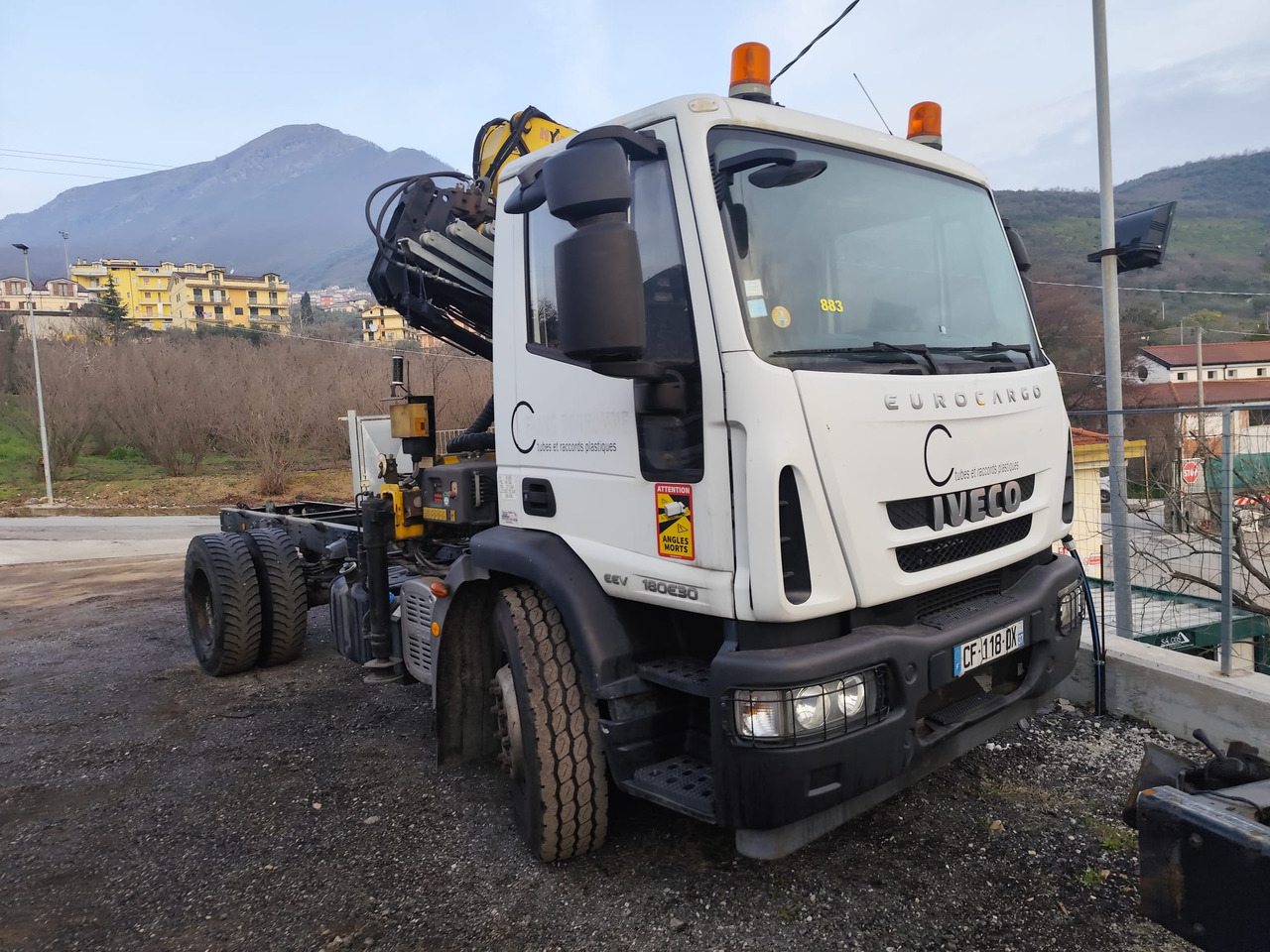 IVECO EUROCARGO 180E30 - מזהיר, משאית מנוף: תמונה 1 IVECO EUROCARGO 180E30 - מזהיר, משאית מנוף: תמונה 1