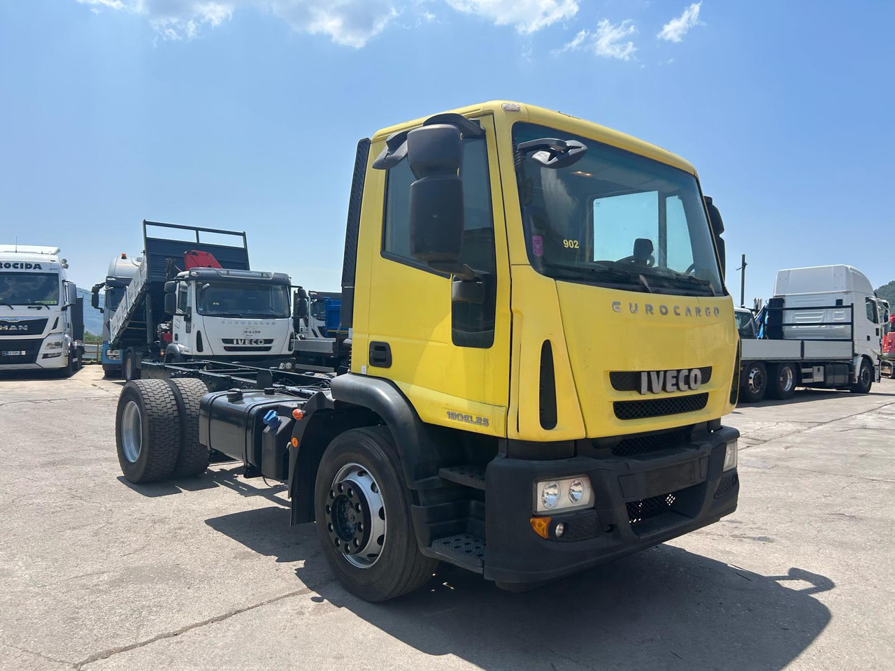 IVECO EUROCARGO 190EL25 - משאית עם שלדת תא: תמונה 4 IVECO EUROCARGO 190EL25 - משאית עם שלדת תא: תמונה 4