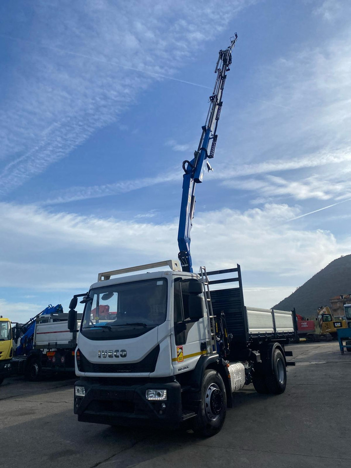 IVECO EUROCARGO 190EL28 - משאית מנוף: תמונה 1 IVECO EUROCARGO 190EL28 - משאית מנוף: תמונה 1