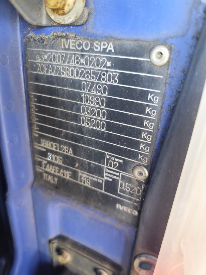 IVECO EUROCARGO 75-160 - משאית עם שלדת תא, משאית מנוף: תמונה 2 IVECO EUROCARGO 75-160 - משאית עם שלדת תא, משאית מנוף: תמונה 2