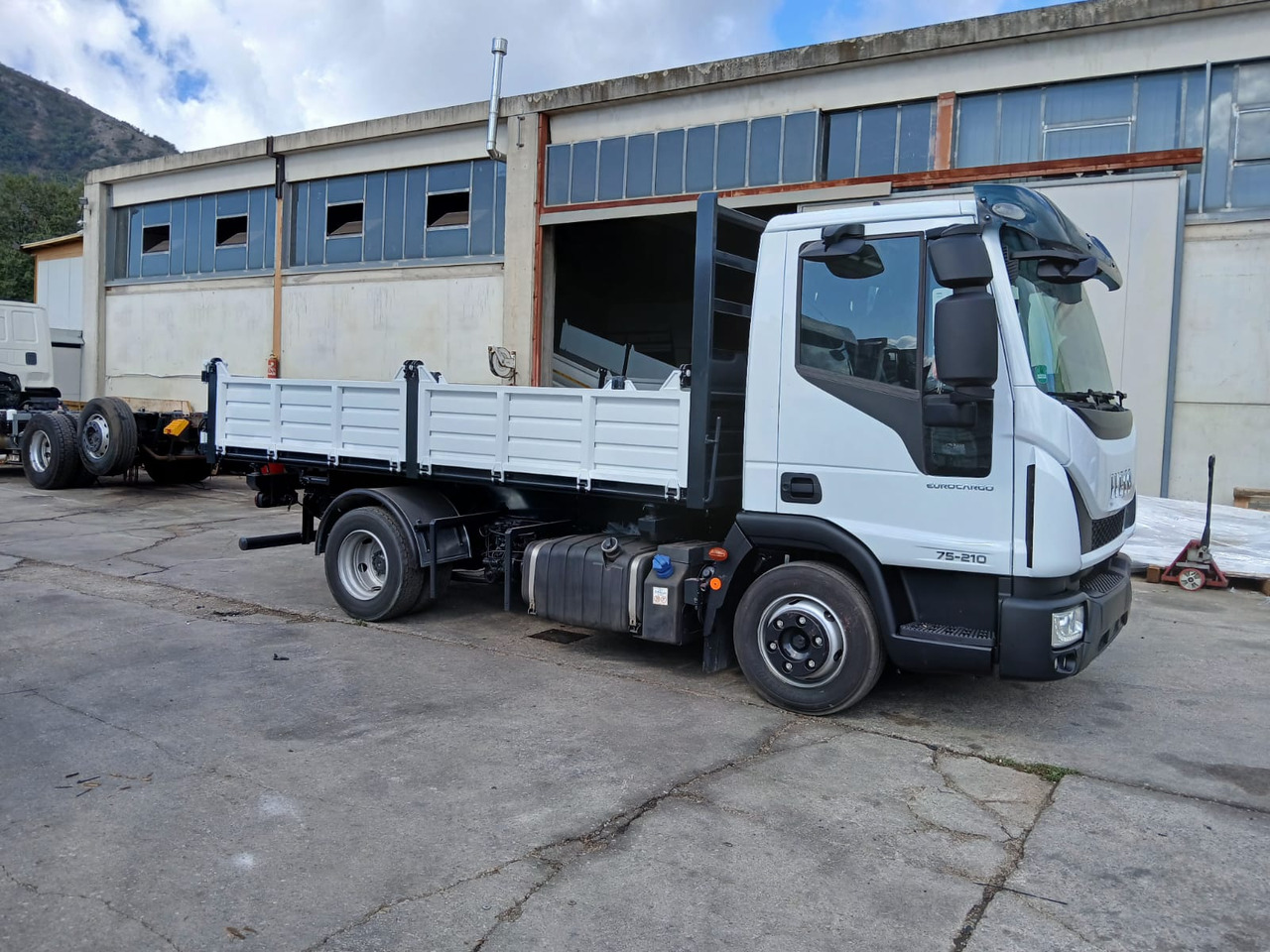 הַחכָּרָה IVECO EUROCARGO 75-210 IVECO EUROCARGO 75-210: תמונה 21