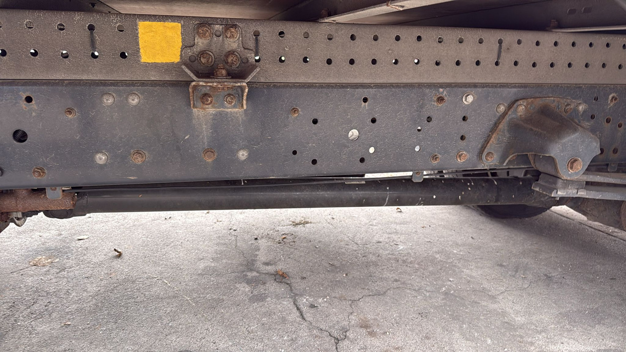 IVECO EUROCARGO 80-190 - משאית עם שלדת תא: תמונה 3 IVECO EUROCARGO 80-190 - משאית עם שלדת תא: תמונה 3