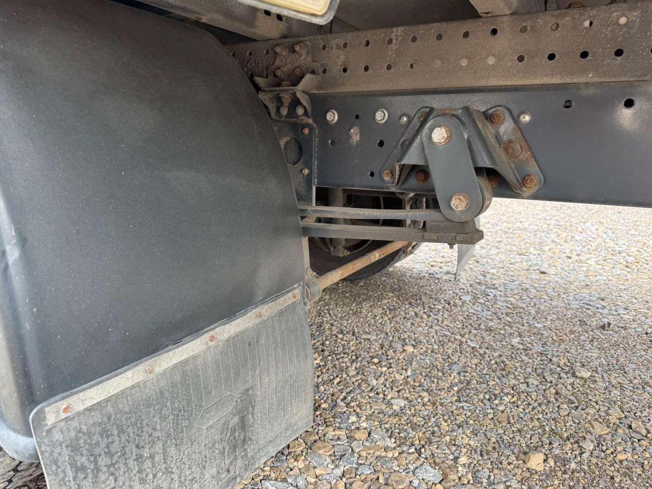 IVECO EUROCARGO 80-190 - משאית עם שלדת תא: תמונה 4 IVECO EUROCARGO 80-190 - משאית עם שלדת תא: תמונה 4