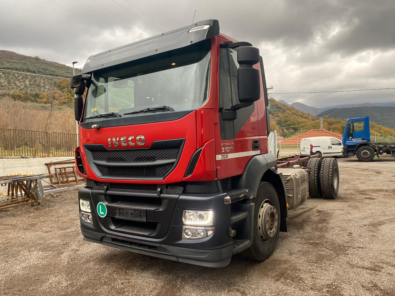 IVECO STRALIS 190S31 - משאית עם שלדת תא: תמונה 4 IVECO STRALIS 190S31 - משאית עם שלדת תא: תמונה 4
