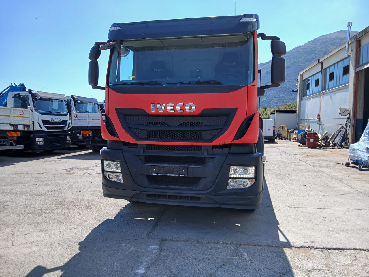 IVECO STRALIS 260S40 - משאית צד נופל/ שטוחה: תמונה 5 IVECO STRALIS 260S40 - משאית צד נופל/ שטוחה: תמונה 5