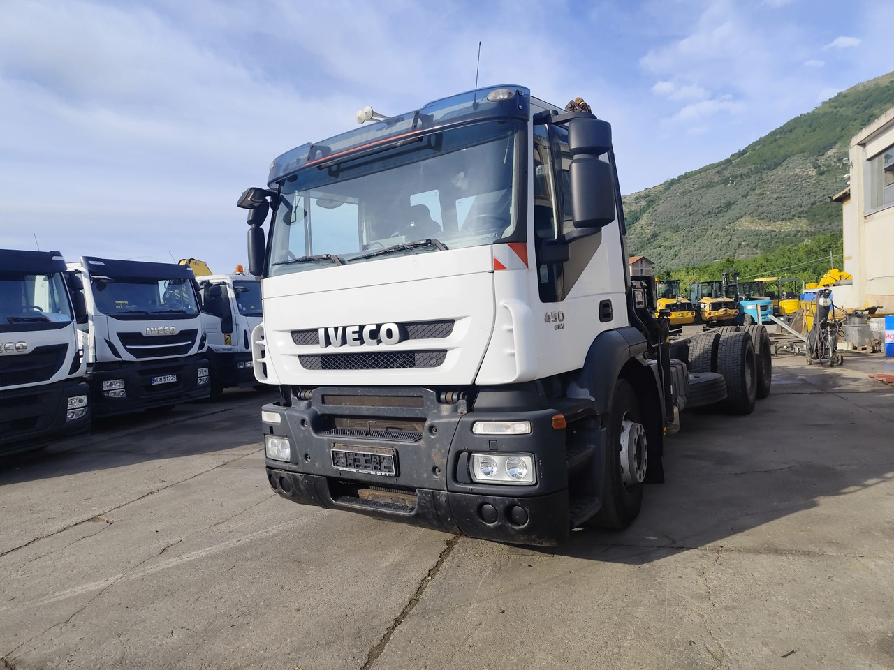 IVECO STRALIS 260S45 - משאית מנוף: תמונה 2 IVECO STRALIS 260S45 - משאית מנוף: תמונה 2