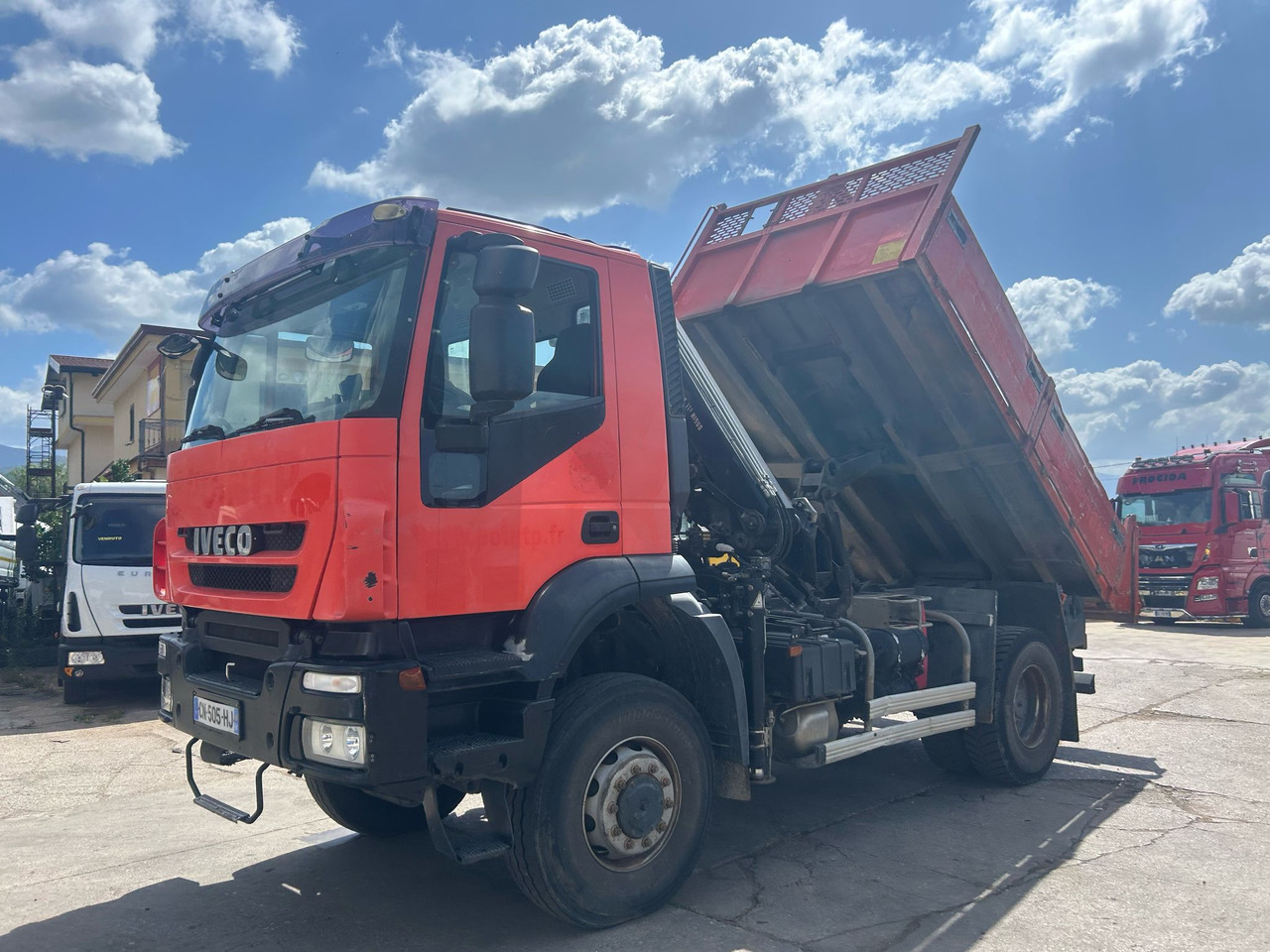 IVECO TRAKKER 190T36 - משאית מנוף: תמונה 1 IVECO TRAKKER 190T36 - משאית מנוף: תמונה 1