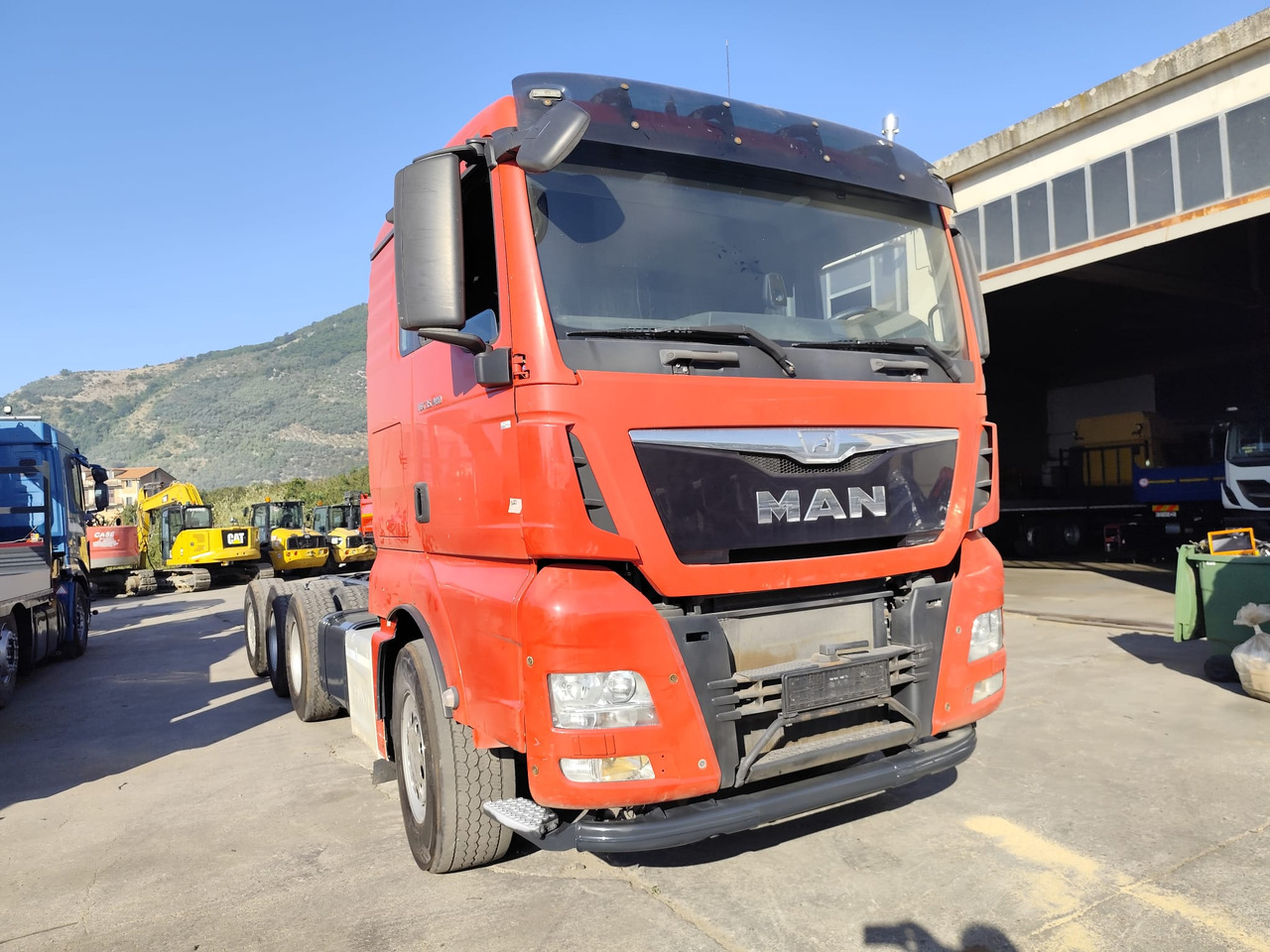 MAN TGS 35.480 - משאית עם שלדת תא: תמונה 1 MAN TGS 35.480 - משאית עם שלדת תא: תמונה 1