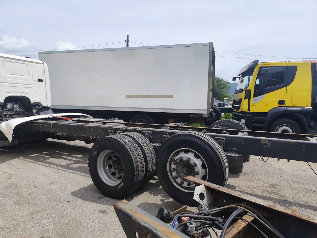 משאית עם שלדת תא SCANIA G450: תמונה 10
