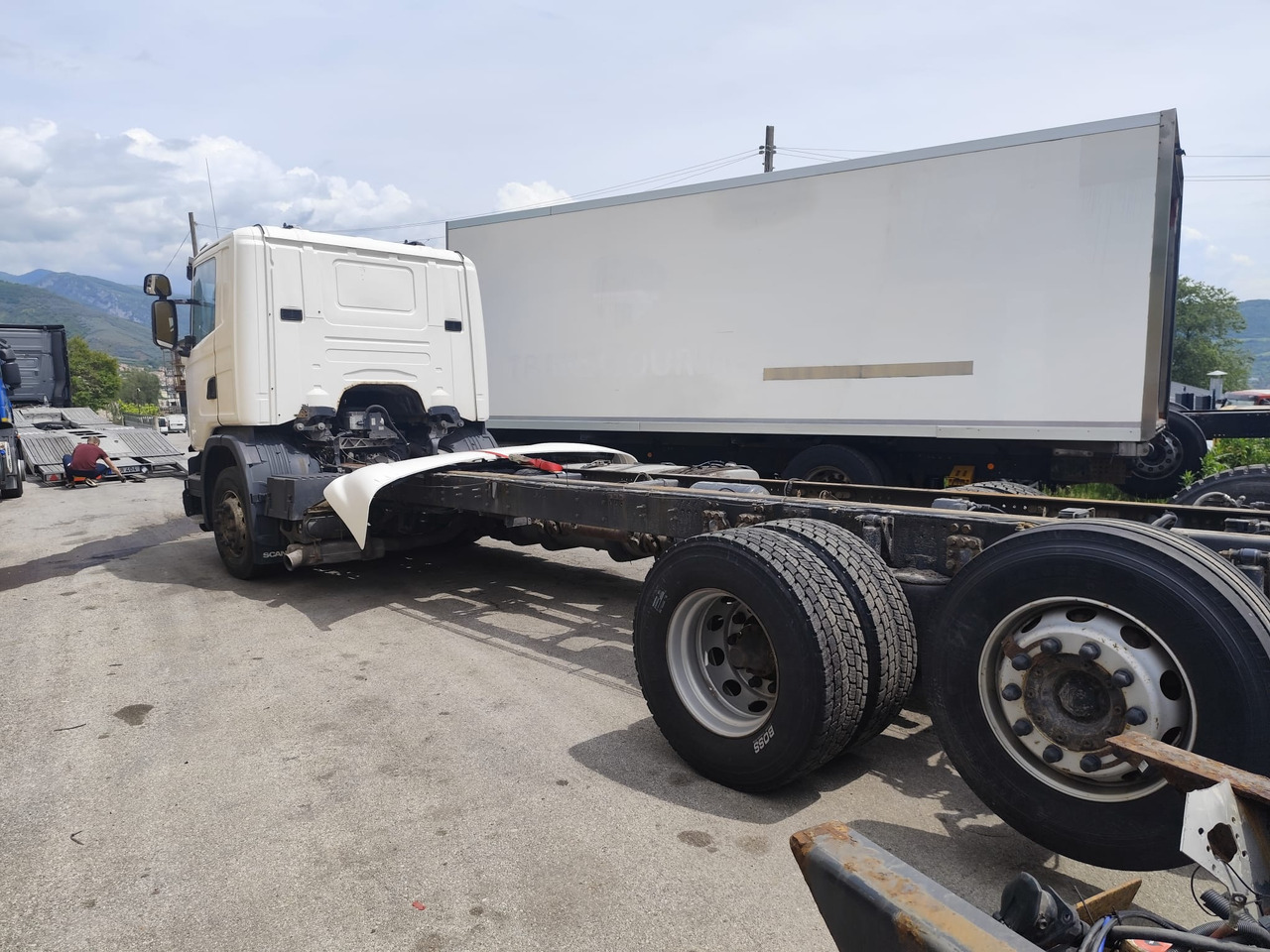 משאית עם שלדת תא SCANIA G450: תמונה 20