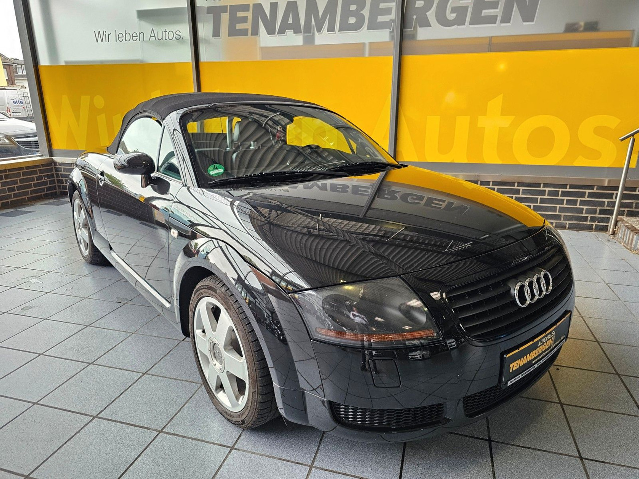 Audi TT 1.8 T Roadster Sitzheizung neues Verdeck - קבריולט: תמונה 4 Audi TT 1.8 T Roadster Sitzheizung neues Verdeck - קבריולט: תמונה 4