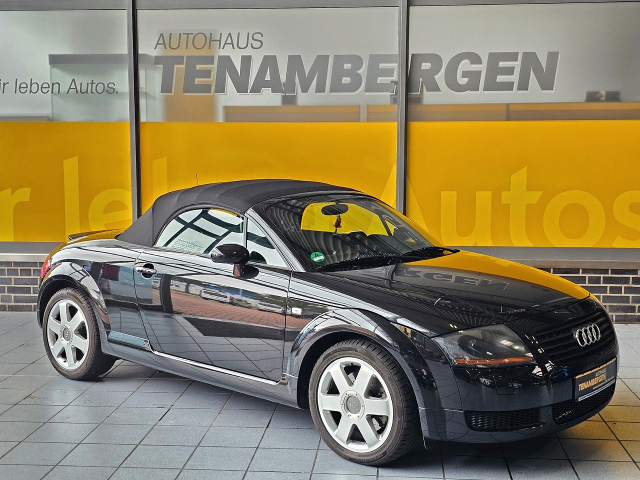 Audi TT 1.8 T Roadster Sitzheizung neues Verdeck - קבריולט: תמונה 1 Audi TT 1.8 T Roadster Sitzheizung neues Verdeck - קבריולט: תמונה 1
