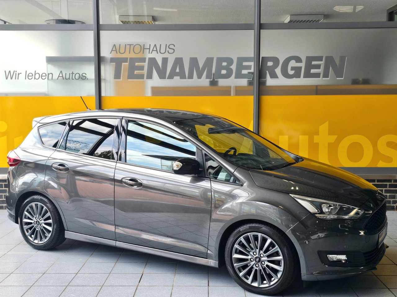 Ford C-MAX 1.5 Sport Automatik Bi-Xenon Navi Standhzg - כלי רכב מסחרי לנוסעים: תמונה 1 Ford C-MAX 1.5 Sport Automatik Bi-Xenon Navi Standhzg - כלי רכב מסחרי לנוסעים: תמונה 1