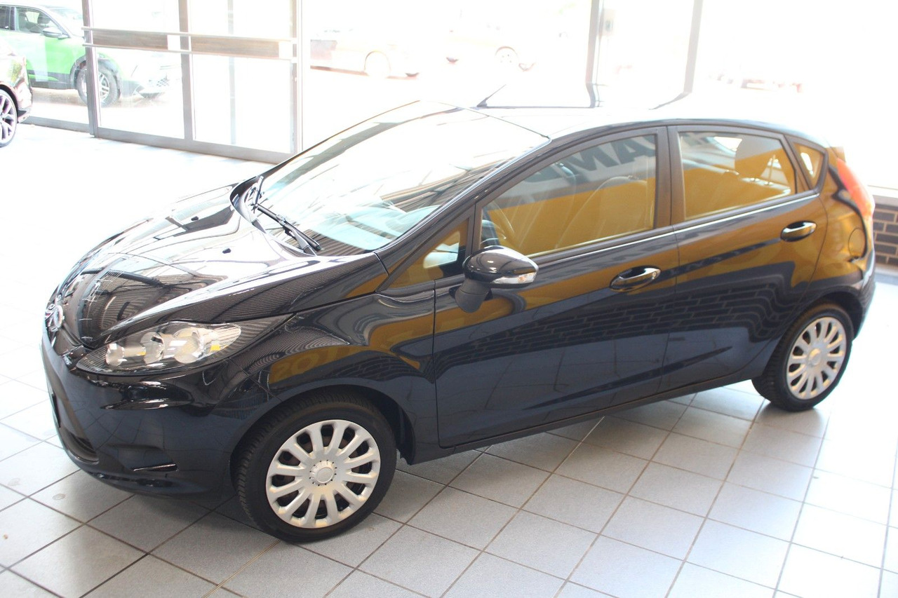Ford Fiesta Trend Klima + Frontscheibenheizung 5Türer - מכונית: תמונה 5 Ford Fiesta Trend Klima + Frontscheibenheizung 5Türer - מכונית: תמונה 5