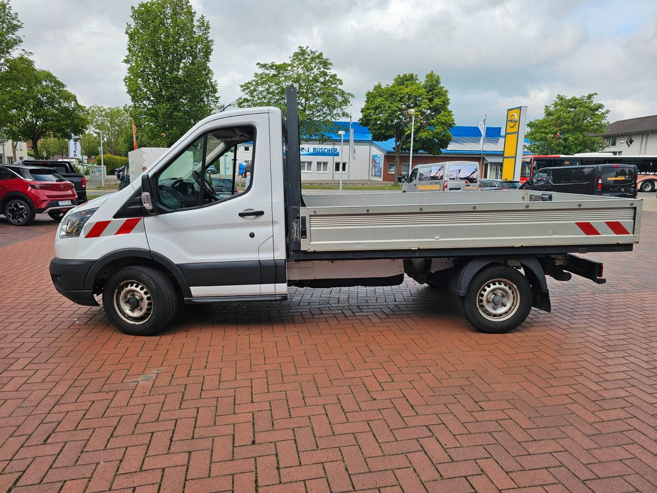 Ford Transit Pritsche 350 L2 Einzelkabine Motorschade - כלי רכב מסחרי במיטה שטוחה: תמונה 5 Ford Transit Pritsche 350 L2 Einzelkabine Motorschade - כלי רכב מסחרי במיטה שטוחה: תמונה 5