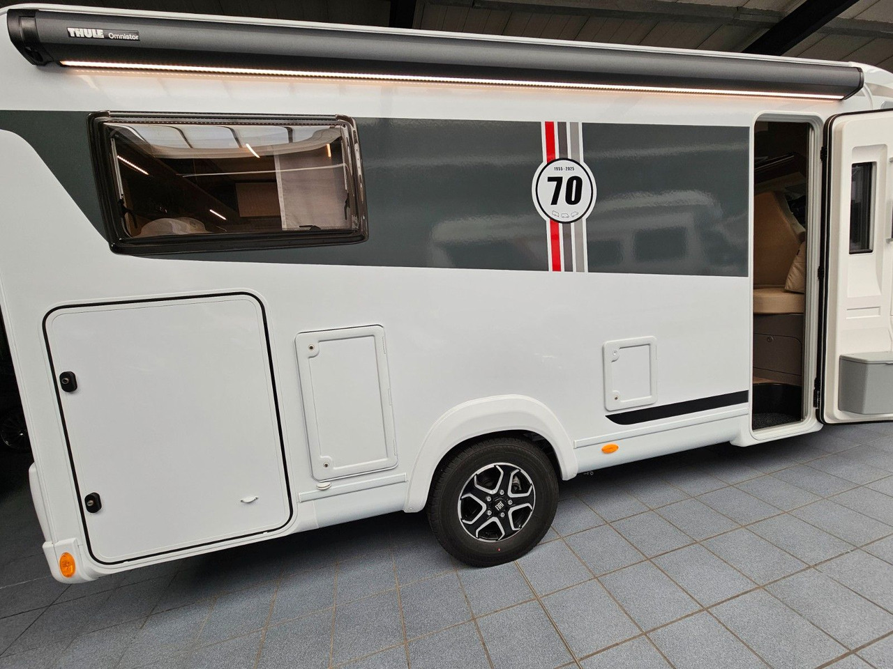 רכב ממונע חצי-משולב LMC Tourer T660G 70 Jahre AT-8 WC Markise Navi: תמונה 19