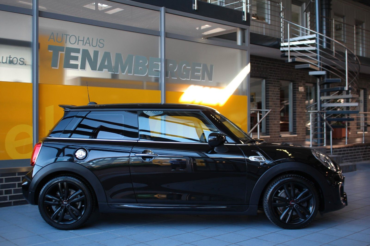 MINI Cooper S 3 trg. Pepper JCW LED H&K - סדאן: תמונה 3 MINI Cooper S 3 trg. Pepper JCW LED H&K - סדאן: תמונה 3