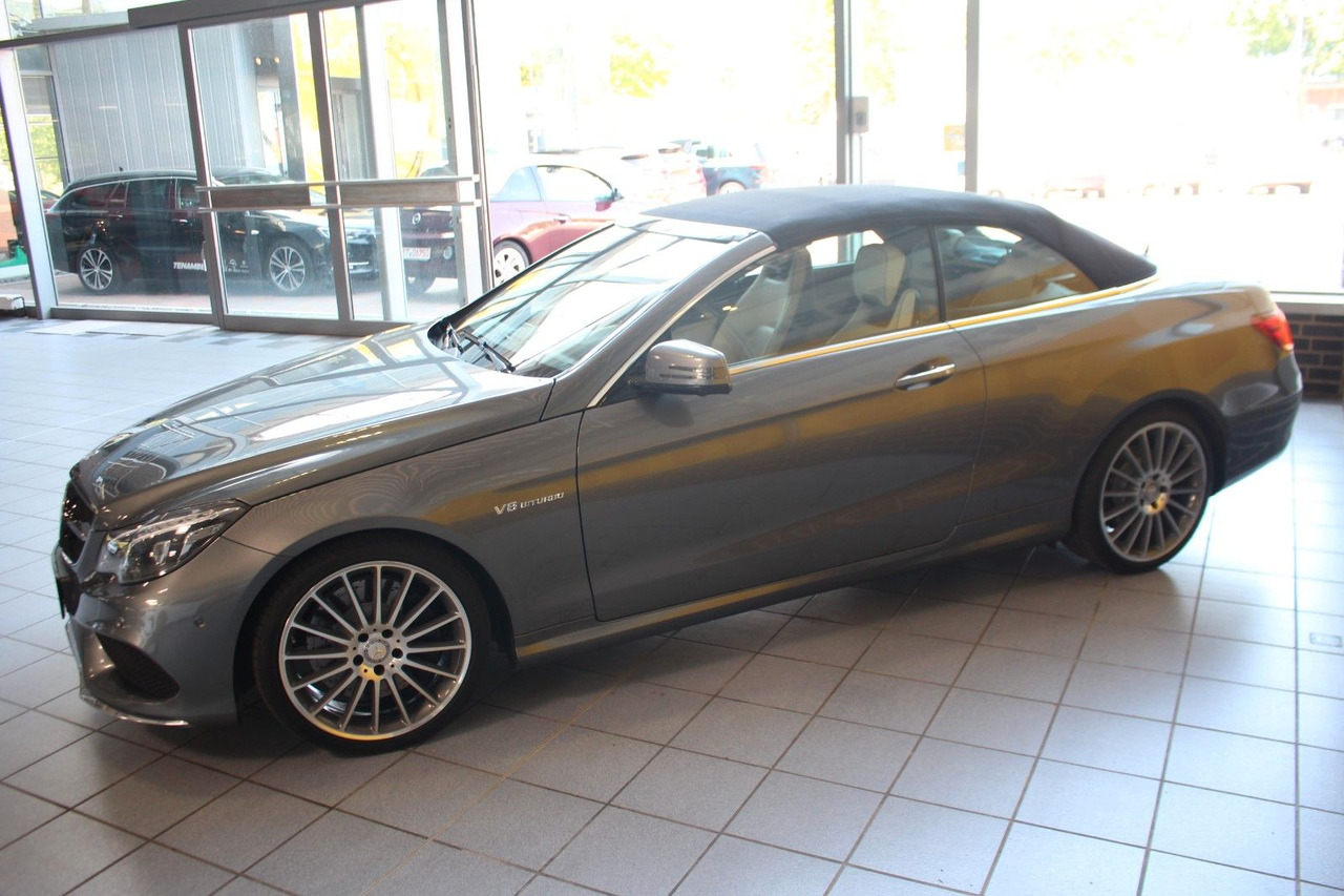 Mercedes-Benz E 500 Cabrio AMG Leder Memory Kamera LED DAB ACC - מכונית: תמונה 5 Mercedes-Benz E 500 Cabrio AMG Leder Memory Kamera LED DAB ACC - מכונית: תמונה 5