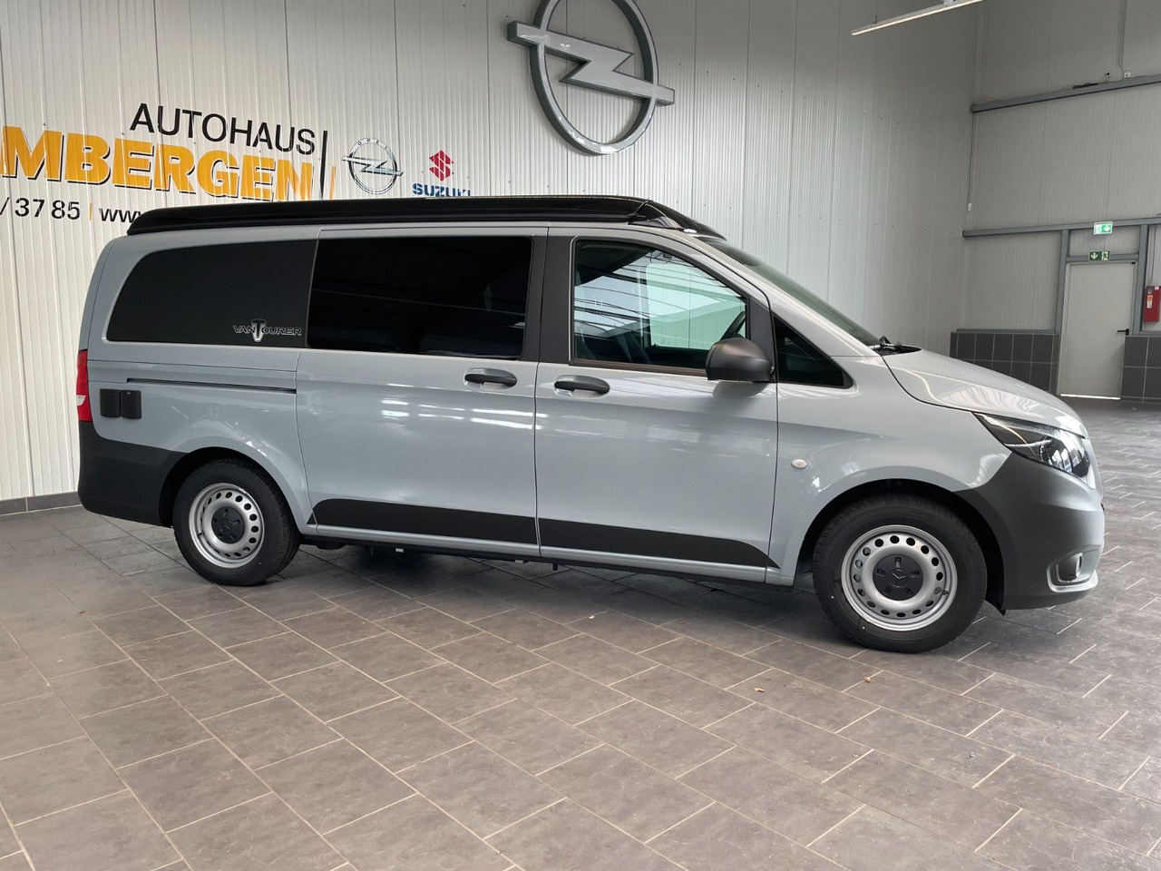 Mercedes-Benz Vito VanTourer Urban "Comfort" Camper Küche AHK - מוטורהום: תמונה 3 Mercedes-Benz Vito VanTourer Urban "Comfort" Camper Küche AHK - מוטורהום: תמונה 3