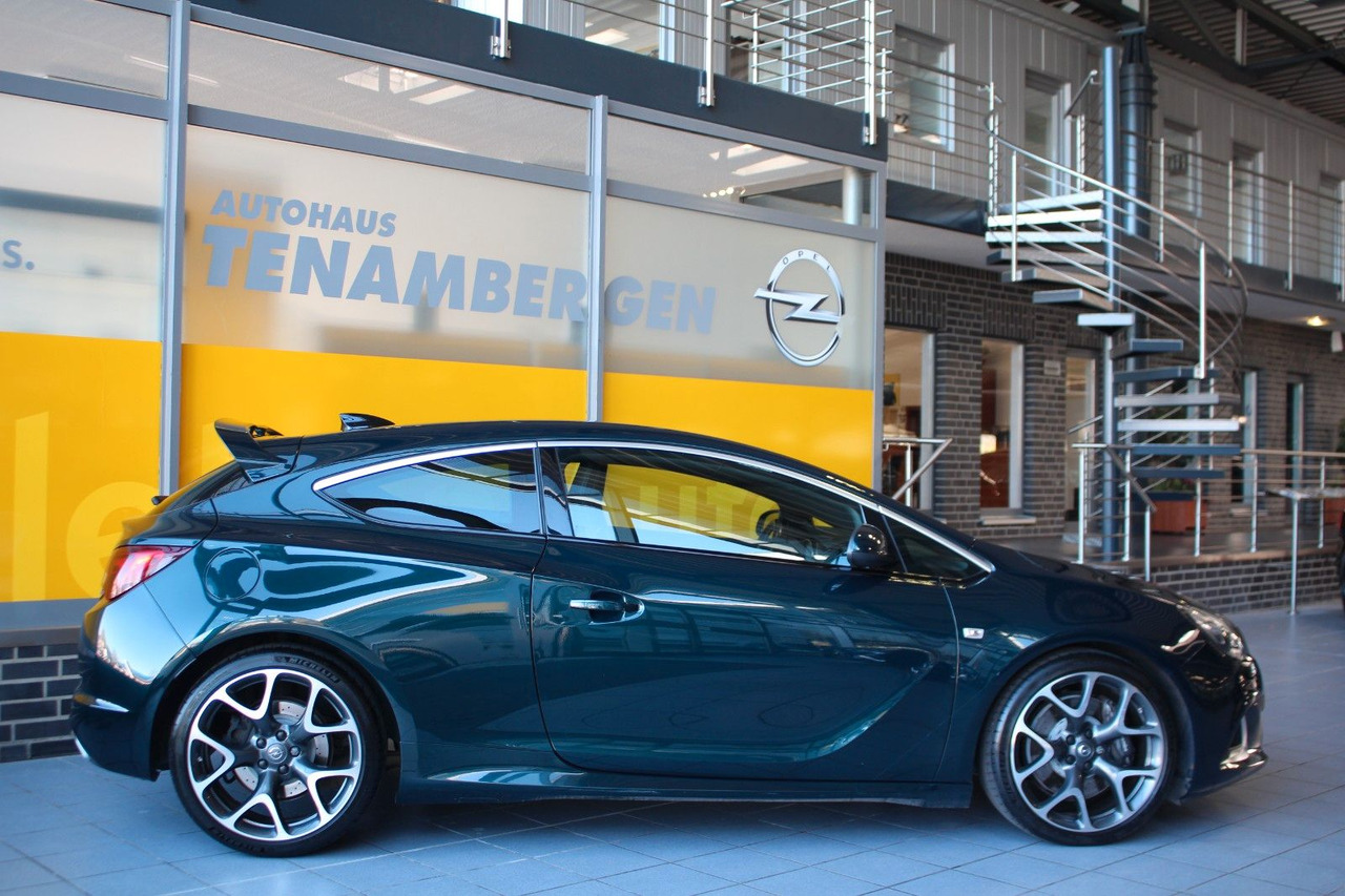 Opel Astra J GTC OPC Leder Nappa Recaro Infinity 20" - מכונית: תמונה 3 Opel Astra J GTC OPC Leder Nappa Recaro Infinity 20" - מכונית: תמונה 3