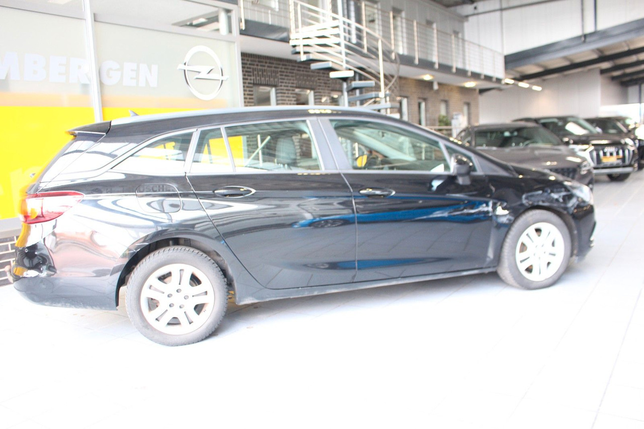 Opel Astra K Sports Tourer Edition AHK Navi - רכב סטיישן: תמונה 3 Opel Astra K Sports Tourer Edition AHK Navi - רכב סטיישן: תמונה 3