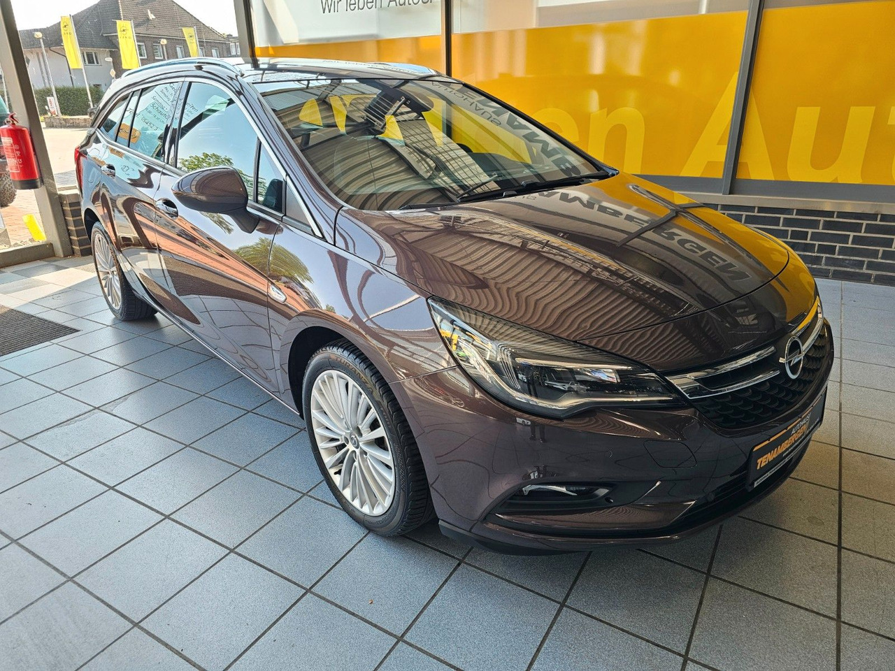 Opel Astra K Sports Tourer Innovation eHeckklappe - מכונית: תמונה 4 Opel Astra K Sports Tourer Innovation eHeckklappe - מכונית: תמונה 4