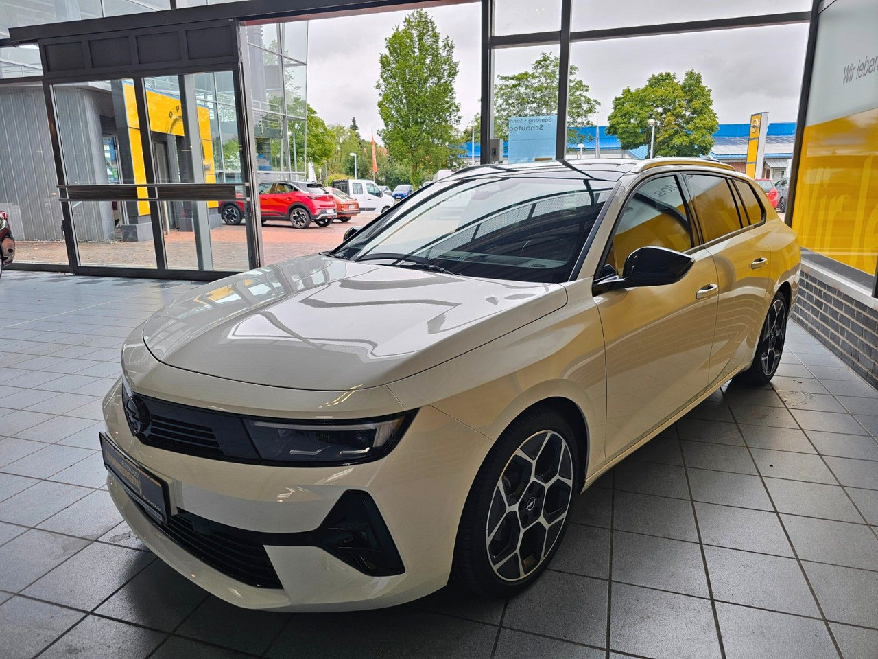 Opel Astra L 1.5 Ultimate Schiebedach Memory ACC AHK - רכב סטיישן: תמונה 2 Opel Astra L 1.5 Ultimate Schiebedach Memory ACC AHK - רכב סטיישן: תמונה 2