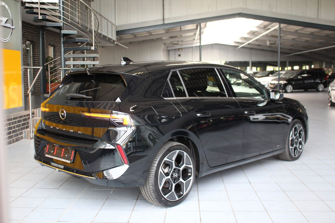 Opel Astra L 5-trg. Ultimate Schiebedach Alcantara - סדאן: תמונה 5 Opel Astra L 5-trg. Ultimate Schiebedach Alcantara - סדאן: תמונה 5