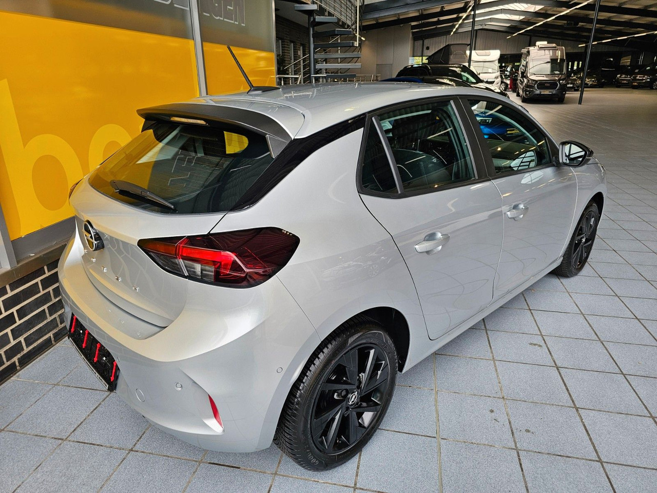 Opel Corsa F 1.2 Sitz-Lenkradheizung Kamera Allwetter - מכונית: תמונה 3 Opel Corsa F 1.2 Sitz-Lenkradheizung Kamera Allwetter - מכונית: תמונה 3