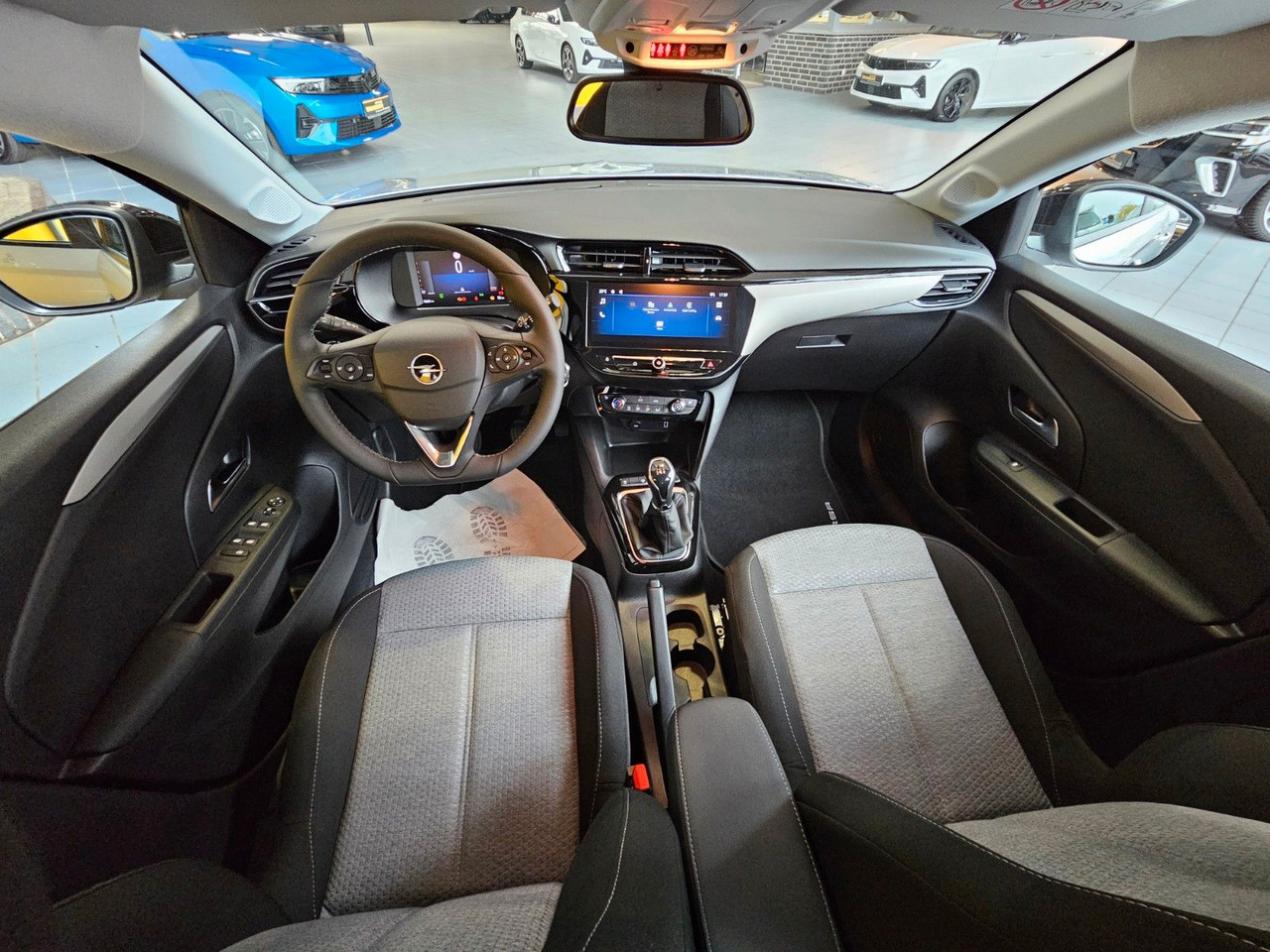 Opel Corsa F 1.2 Sitz-Lenkradheizung Kamera Allwetter - מכונית: תמונה 5 Opel Corsa F 1.2 Sitz-Lenkradheizung Kamera Allwetter - מכונית: תמונה 5