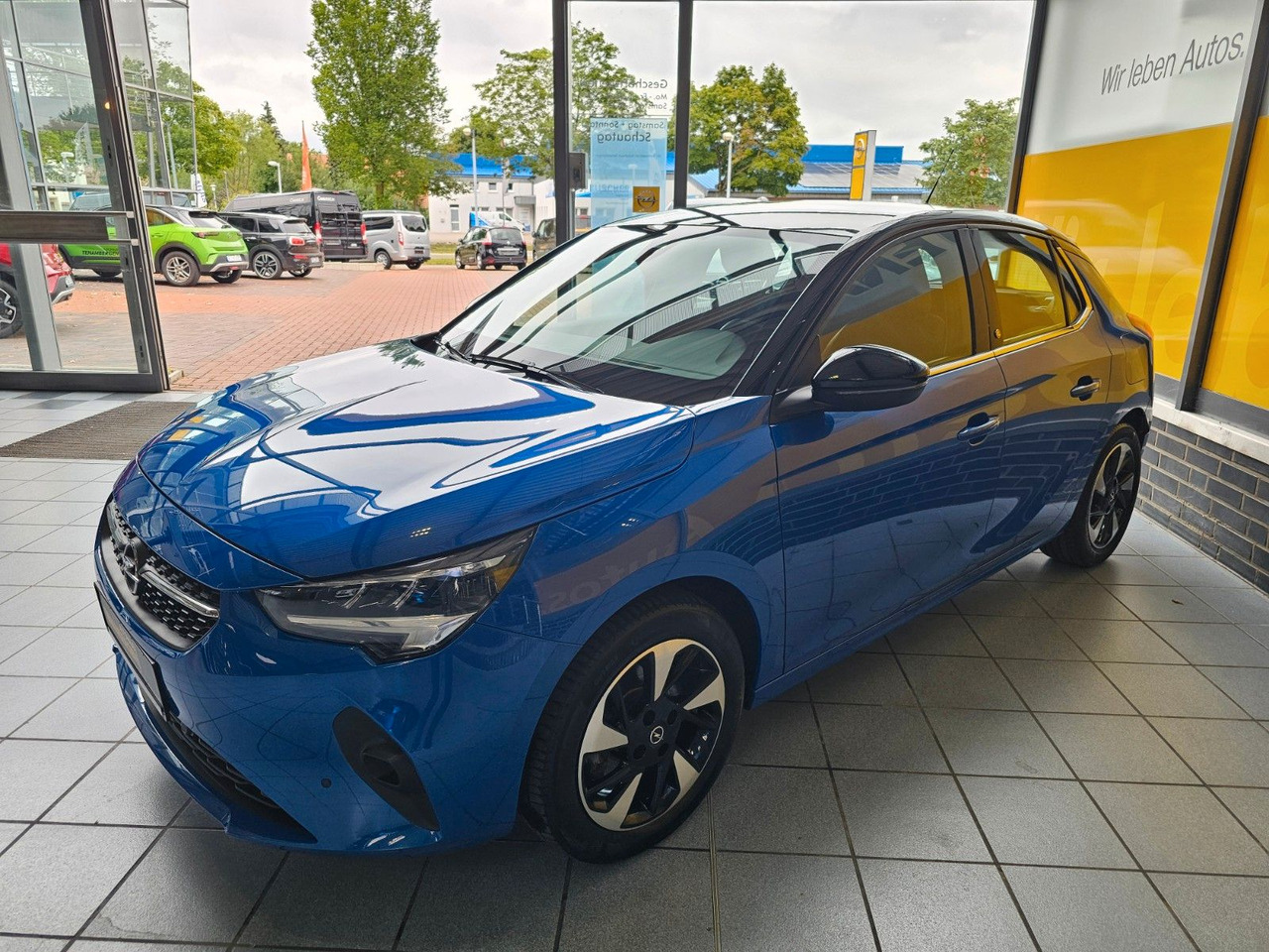 Opel Corsa F Elegance Sommer+Winterreifen +Wärmepumpe - מכונית: תמונה 3 Opel Corsa F Elegance Sommer+Winterreifen +Wärmepumpe - מכונית: תמונה 3