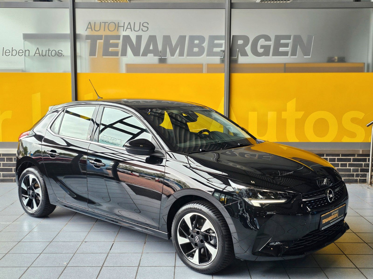 Opel Corsa F e Elegance Navi Pro SHZ LED 50KW DAB - מכונית: תמונה 1 Opel Corsa F e Elegance Navi Pro SHZ LED 50KW DAB - מכונית: תמונה 1