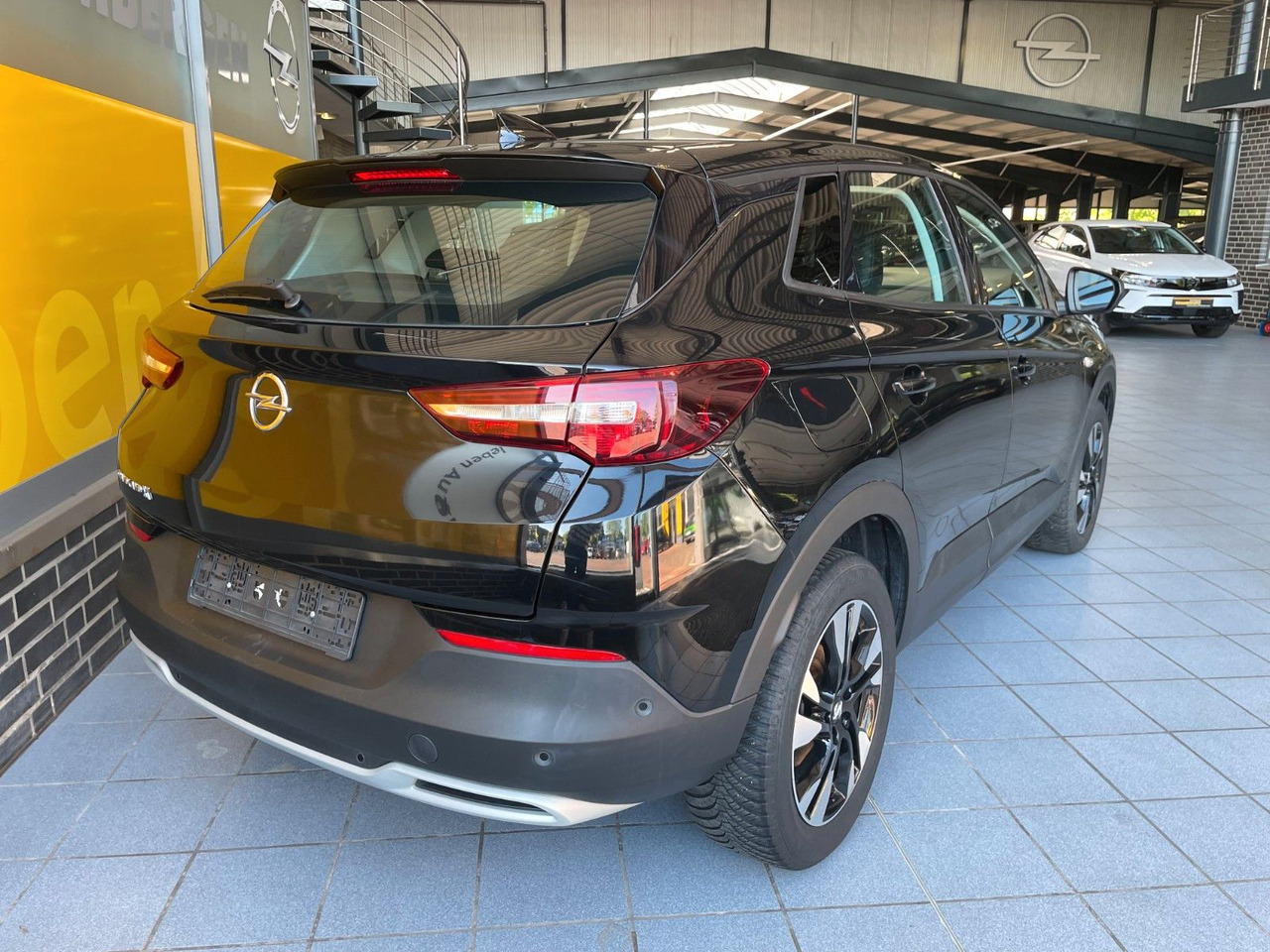 Opel Grandland (X) Elegance Kamera Sitz- & Lenkradhzg - SUV: תמונה 3 Opel Grandland (X) Elegance Kamera Sitz- & Lenkradhzg - SUV: תמונה 3
